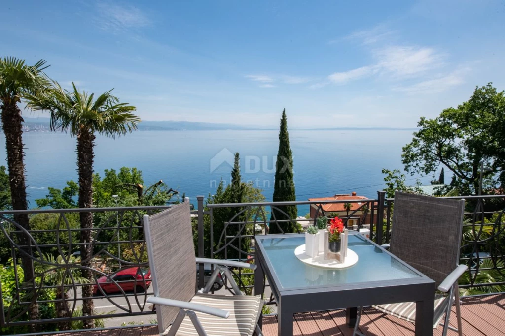 OPATIJA - Apartman 2. SOR TENGERTŐL!! 140m2, kilátással a Kvarnerre