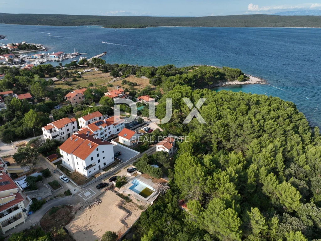 MALI LOŠINJ, NEREZINE - Gyönyörű kétszintes lakás, 80 méterre az öböltől!