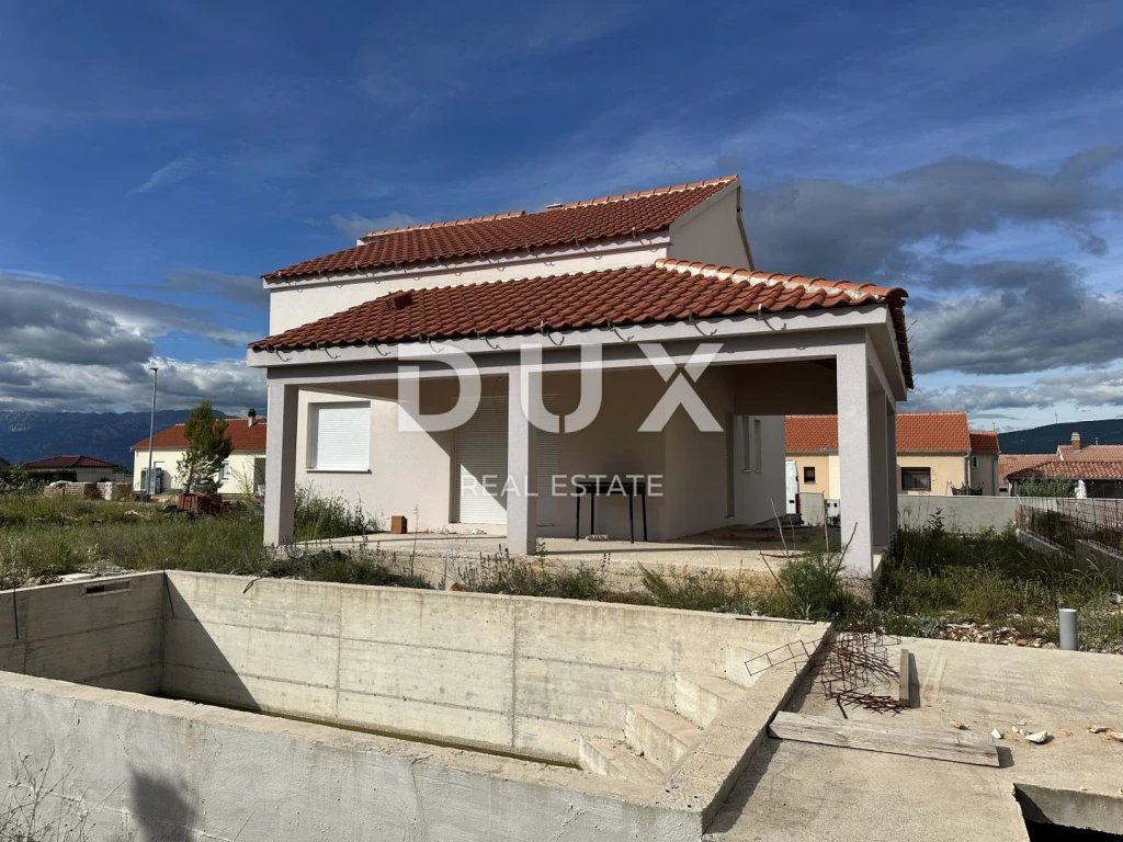 ZADAR, PRIDRAGA - Ház úszómedencével - Új építés!