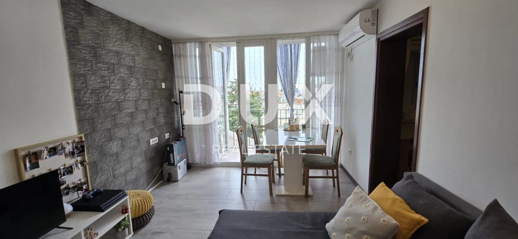 ISZTRIA, PÚLA - Családi apartman a központ közelében