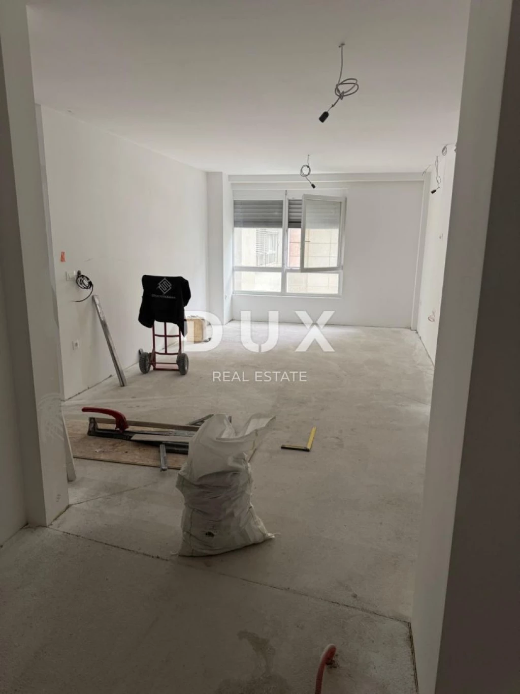 Lakás Centar, Pula, 75m2