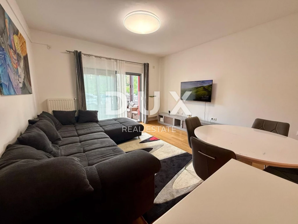 VIŠKOVO, MARINIĆI - 2 hálószoba + nappali, terasz, taverna 55 m2, kert 130 m2