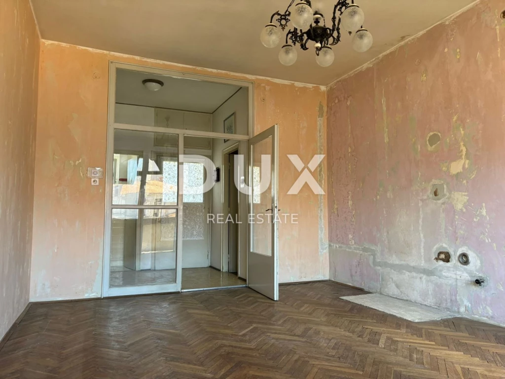 Lakás Centar, Pula, 69m2