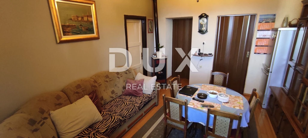 RIJEKA, BELVEDER - Tengerre néző apartman parkolóval