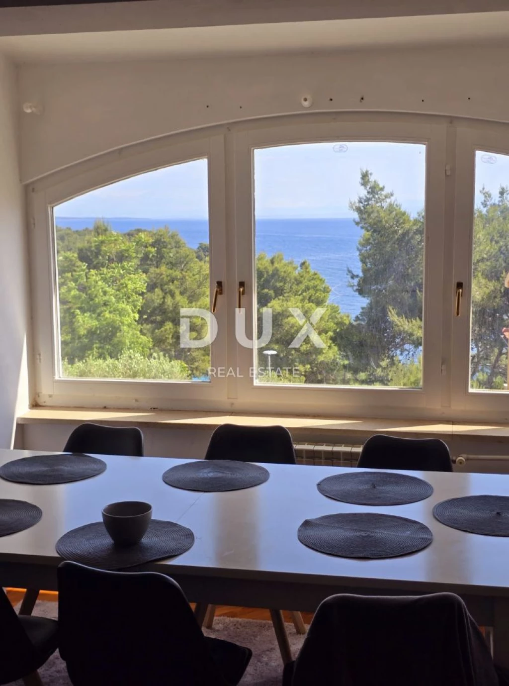 MALI LOŠINJ - apartman terasszal és tengerre néző kilátással