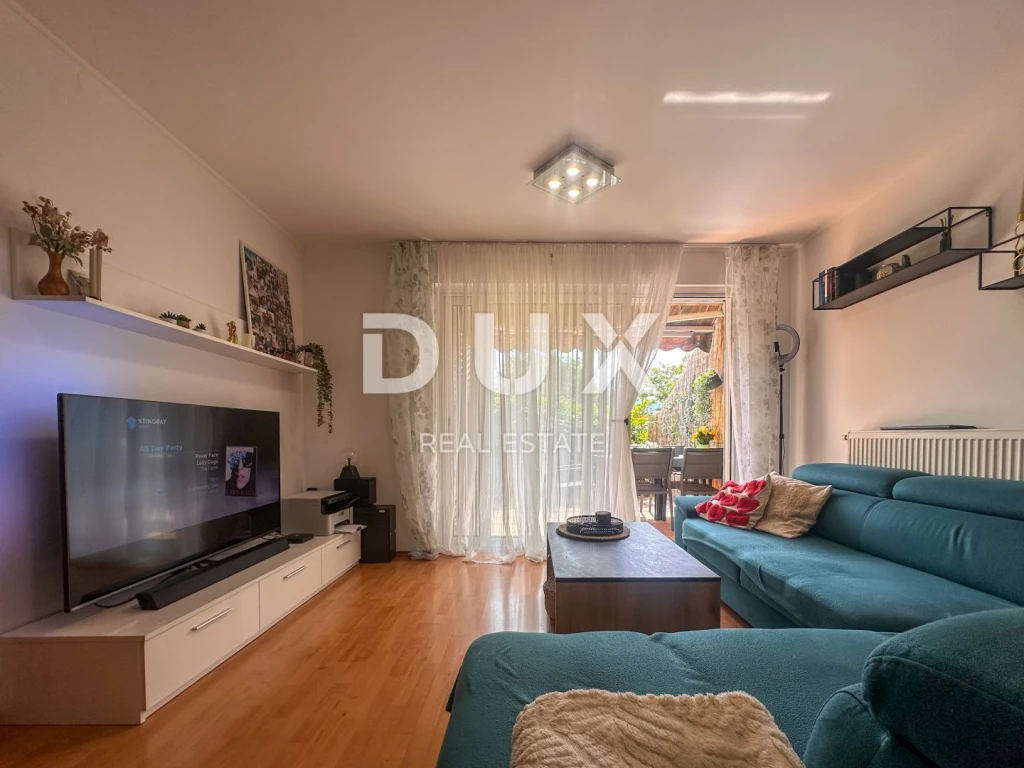 RIJEKA, ZAMET - bútorozott, 2 hálószobás + fürdőszobás, teraszos lakás, keresett helyen