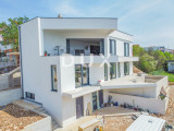 CRIKVENICA, KVARNER - Modern villa medencével és panorámás kilátással a tengerre (ház + apartman)