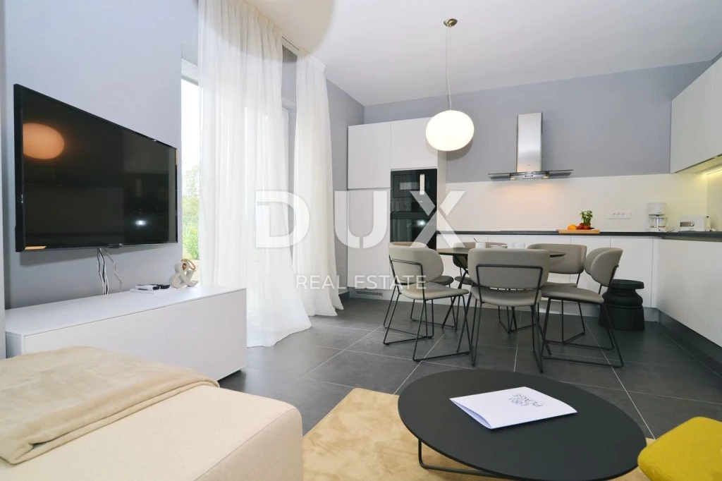 OPATIJA, LOVRAN - exkluzív apartman 50 méterre a tengertől