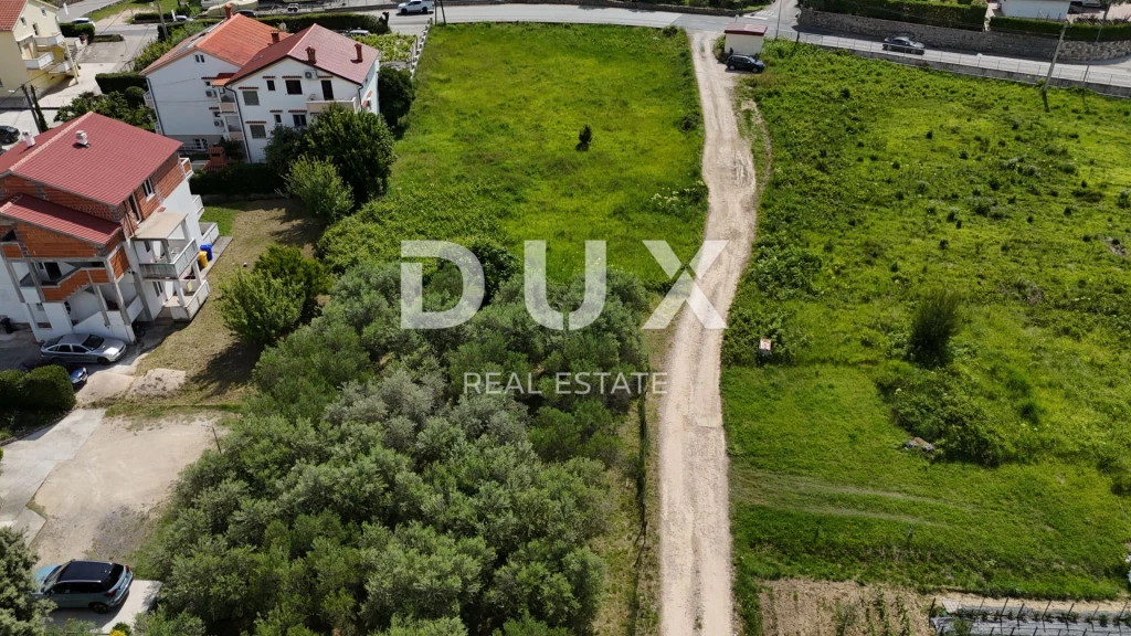 Föld Palit, Rab, 2.082m2