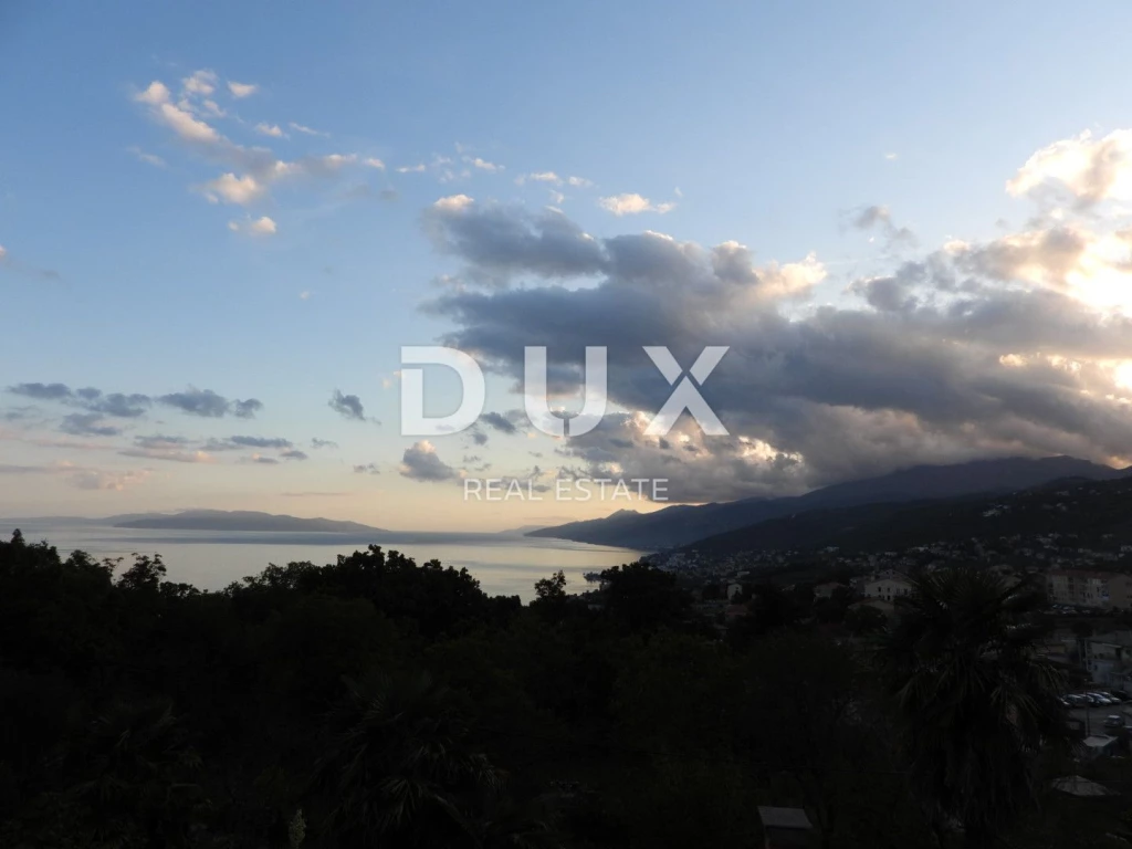 OPATIJA, MATULJI - 400 m2-es ház egy kétszintes apartmannal és két apartmannal + 710 m2-es kert