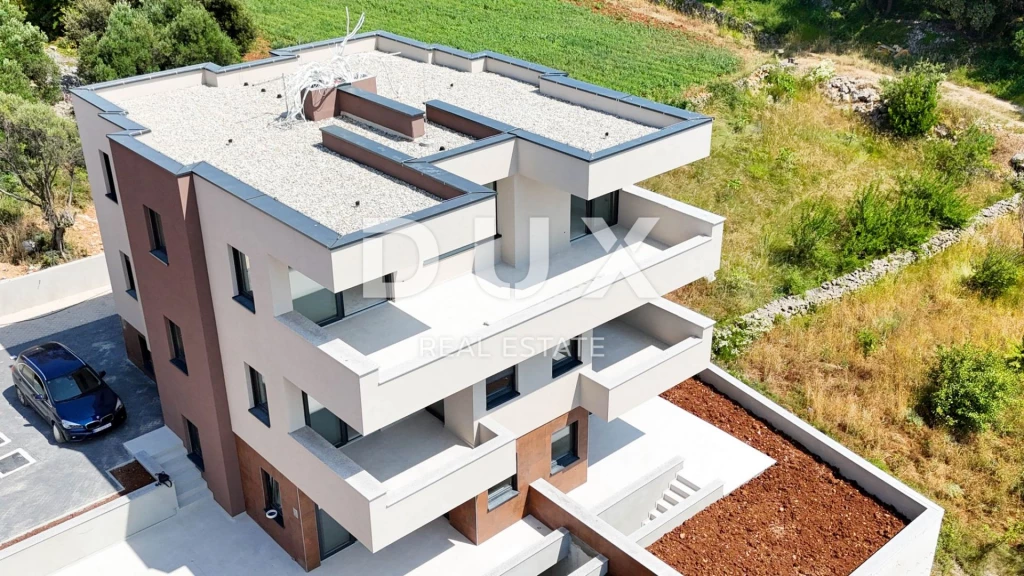 NOVALJA, JAKISNICA - Luxus penthouse 117 m2, kilátással az egész öbölre