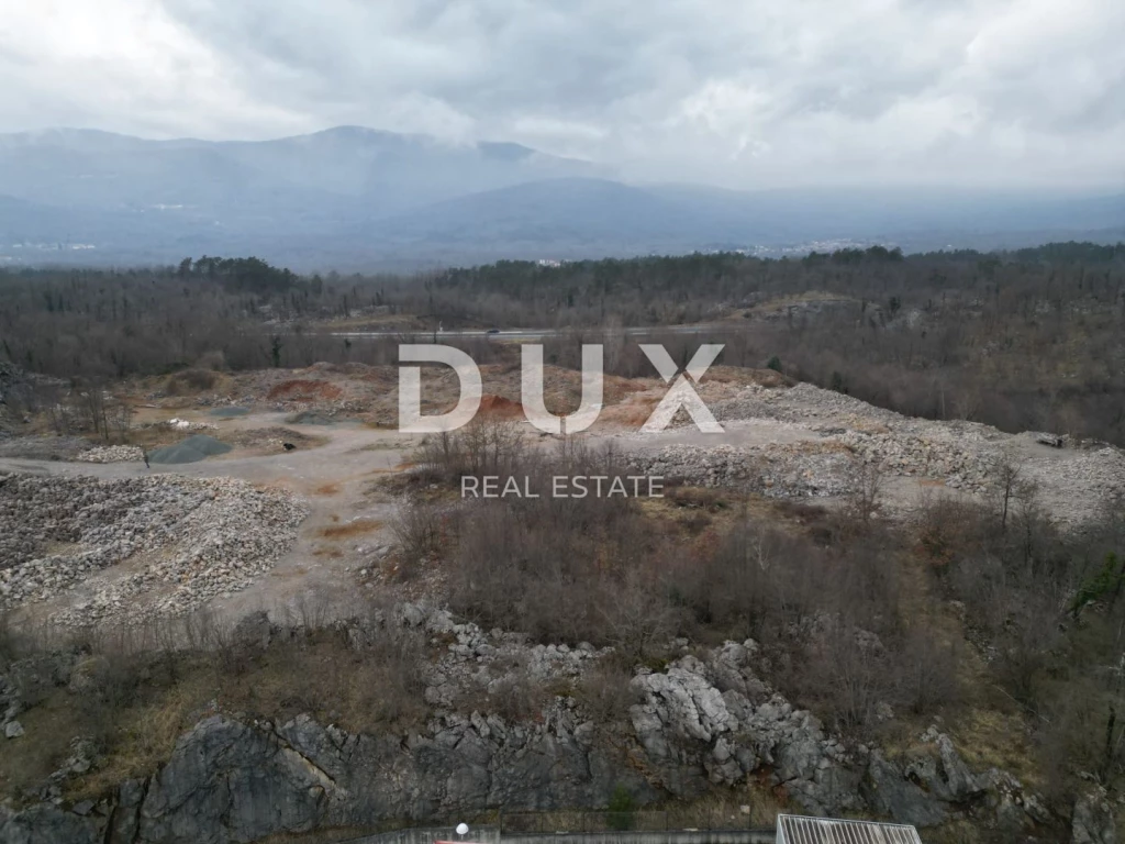 MATULJI, VÉGLEGES - 16000m2 építési telek raktárak/csarnokok munkaterületén, M ZÓNA