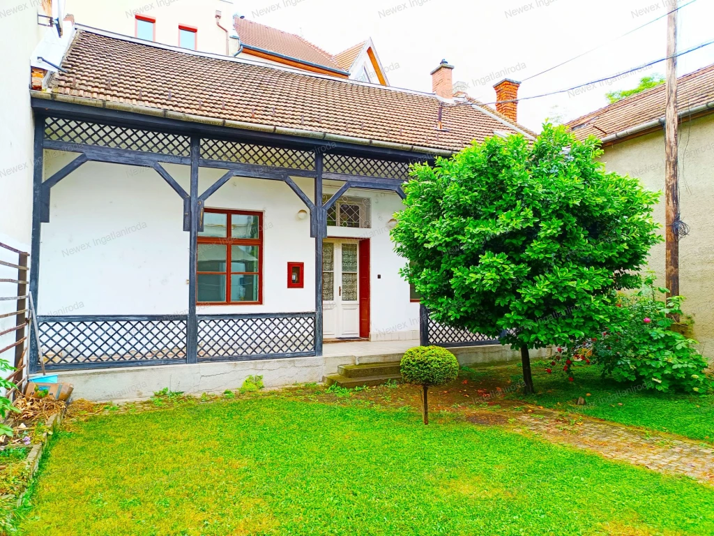 For sale brick flat, Miskolc, Belváros