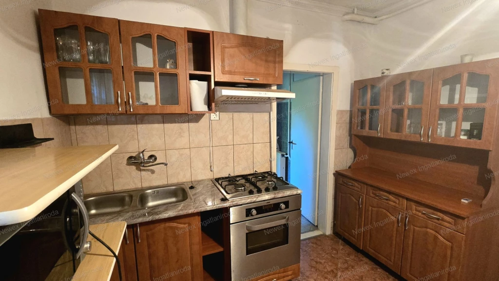 Azonnal költözhető családi ház Tiszaújvárostól 20 percre Girincs csendes utcájában