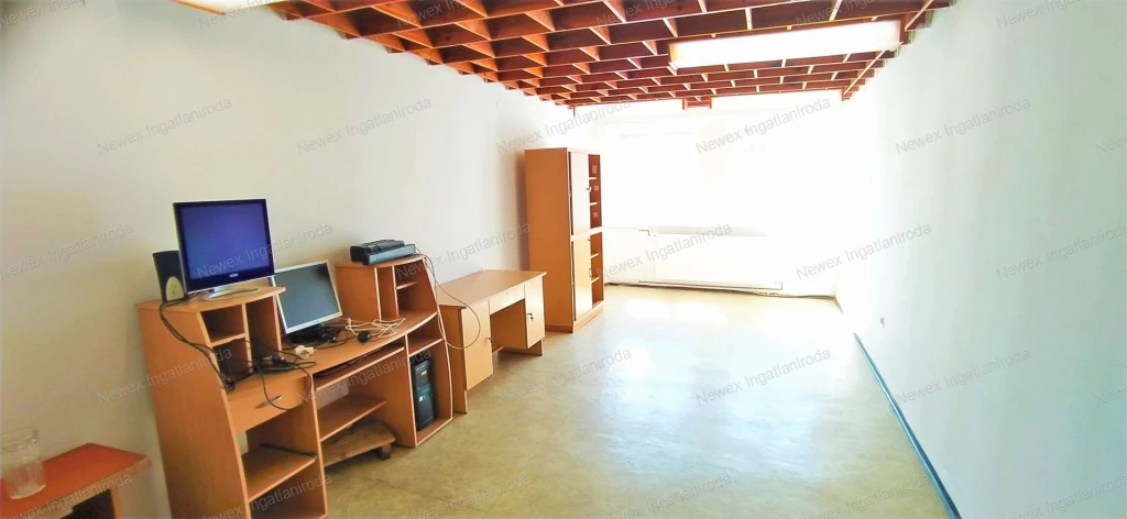 Miskolc belvárosi irodaházban irodák kiadók!