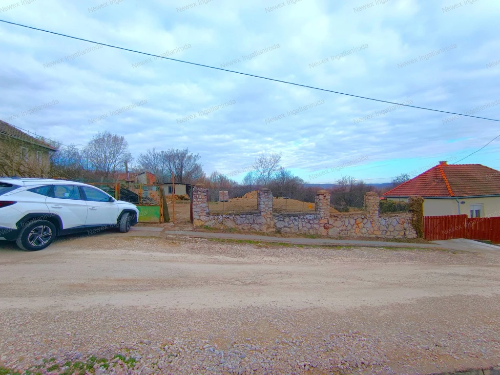 Közművesített építési telek eladó Miskolc, Martinász utcában!