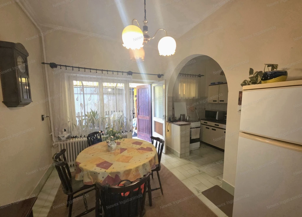 c3-1-name c2-1-name, Sajószentpéter