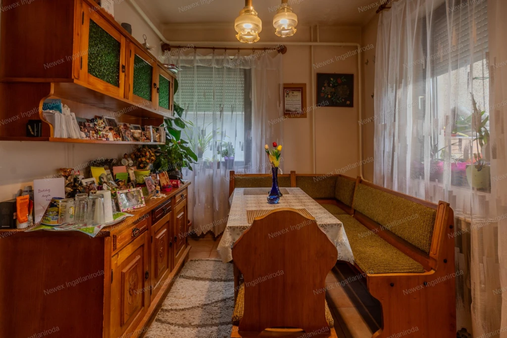 Tágas családi ház Putnokon kedvező áron