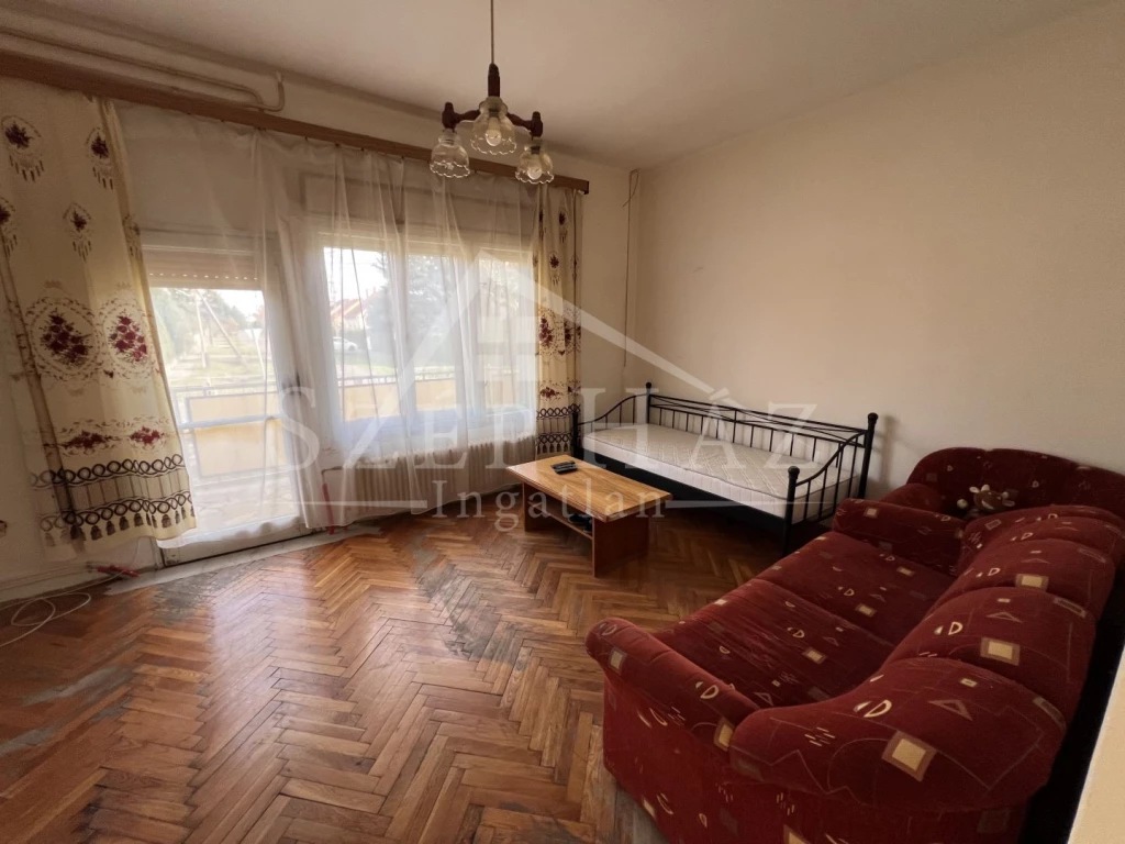 For sale house, Szentlőrinc