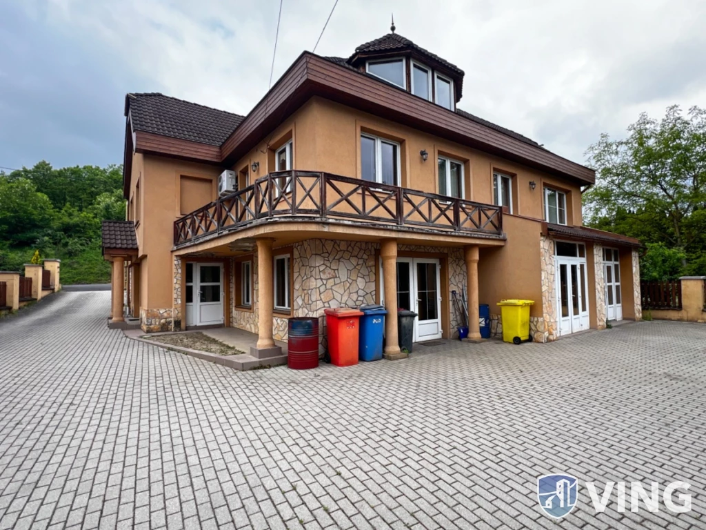 For sale office, office block, Salgótarján