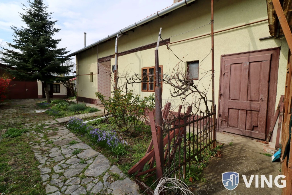 For sale house, Szarvas