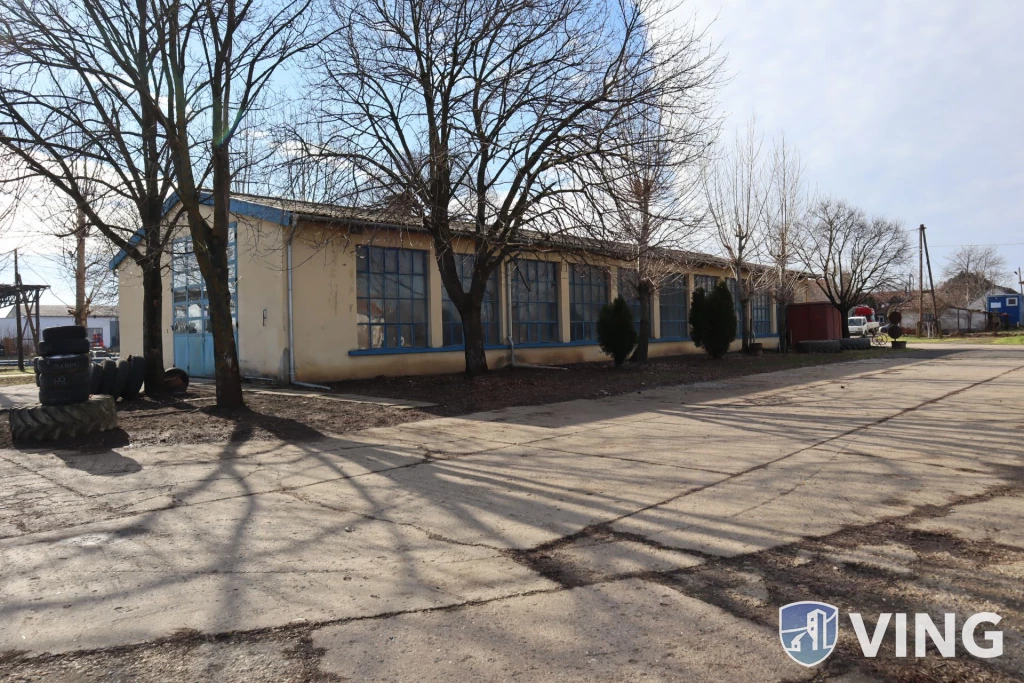 For sale depot, Békéscsaba