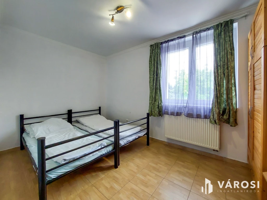 Eladó apartmanház – munkásszállás - nyaralóház