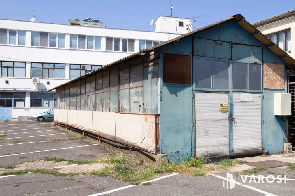 For sale detached garage, Békéscsaba, Belváros