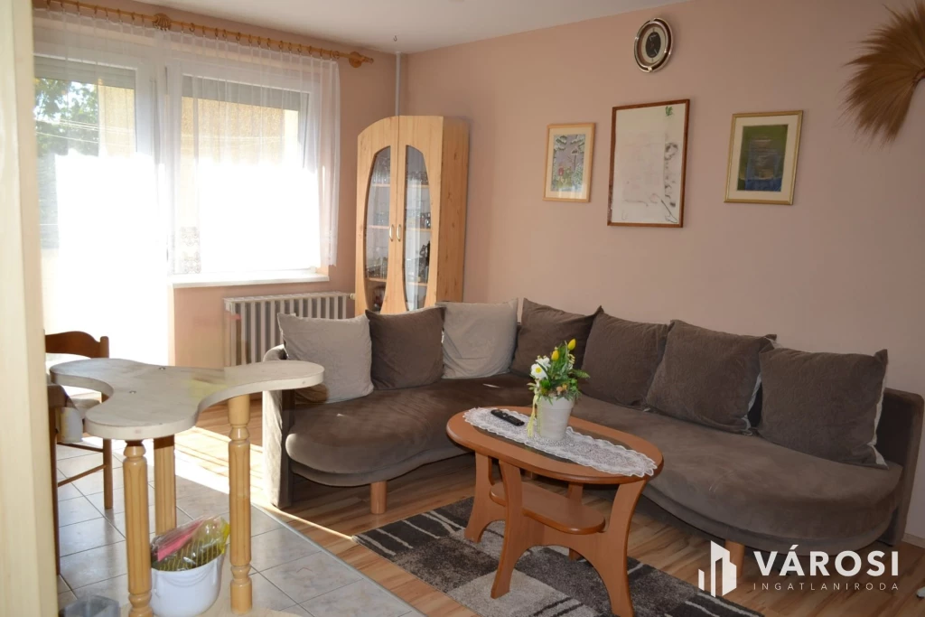 For sale panel flat, Veszprém, Jutasi úti lakótelep