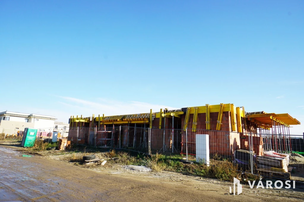 For sale semi-detached house, Budapest XVIII. kerület, Ganzkertváros