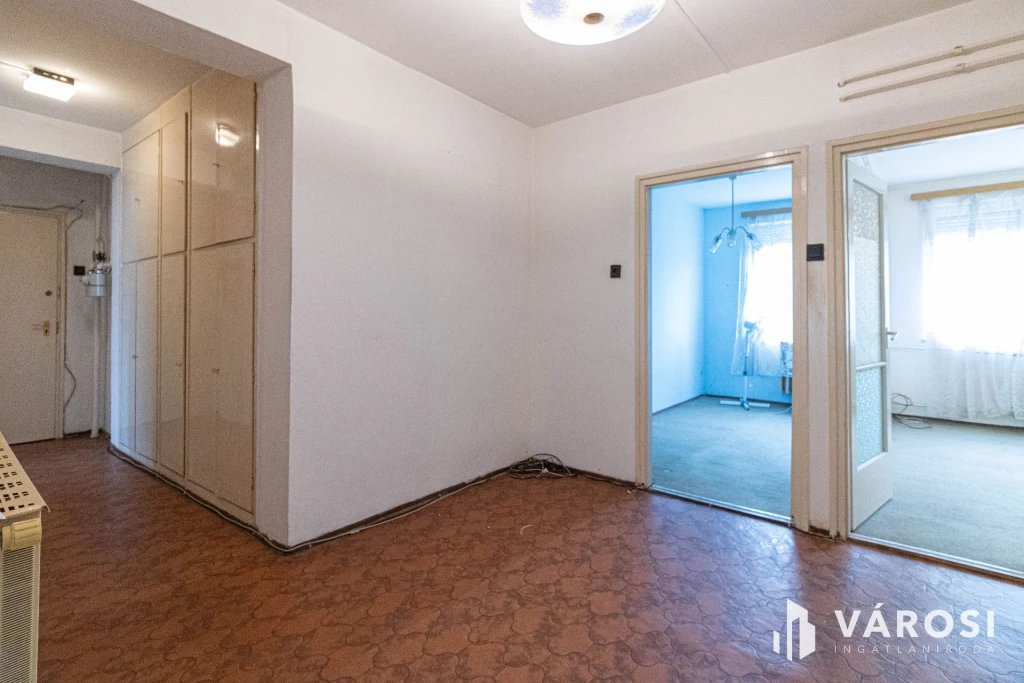 For sale brick flat, Békéscsaba, Belváros