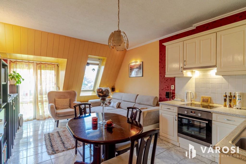 Felhők felett Móravárosban