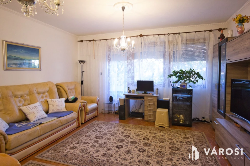 Vásárhelyen, csendes otthon a belvárosban