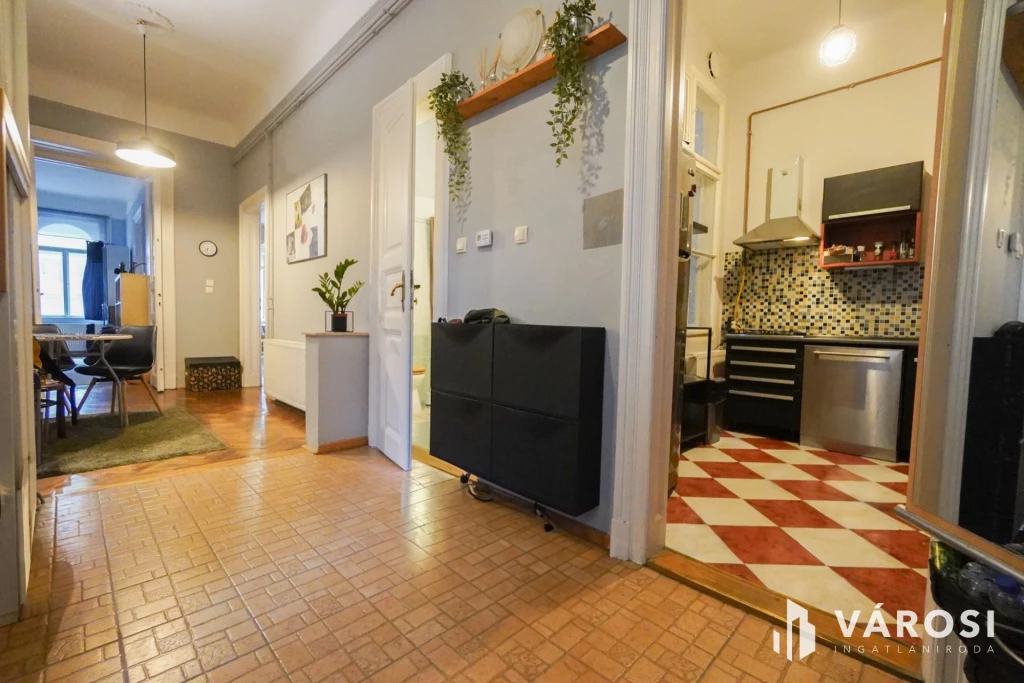 For sale brick flat, Budapest XIII. kerület, Újlipótváros