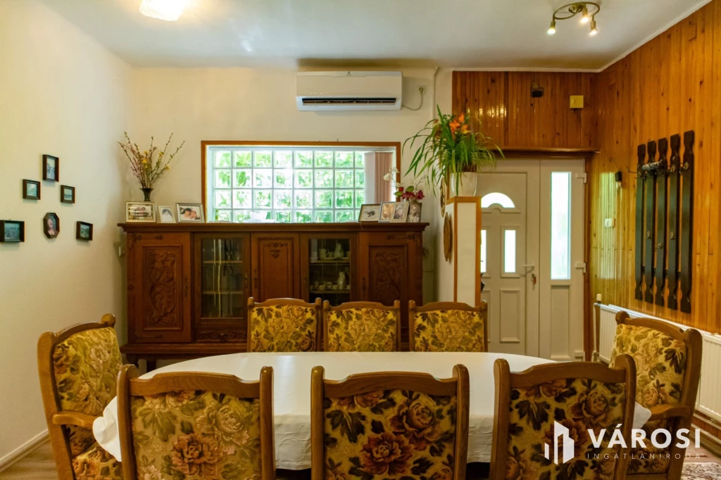 For sale house, Lánycsók