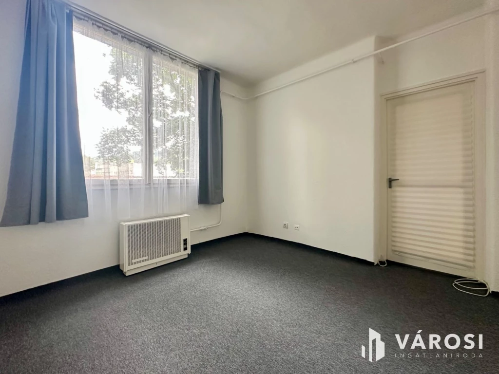 c3-1-name c2-19-name, Salgótarján