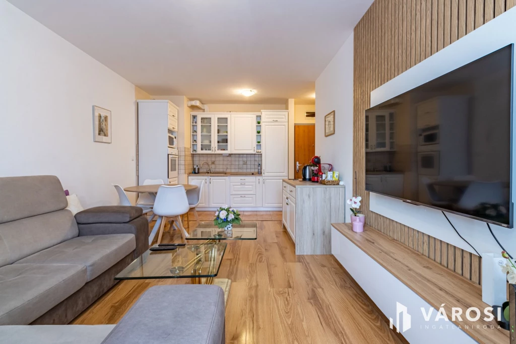 For rent brick flat, Budapest VIII. kerület, Józsefváros