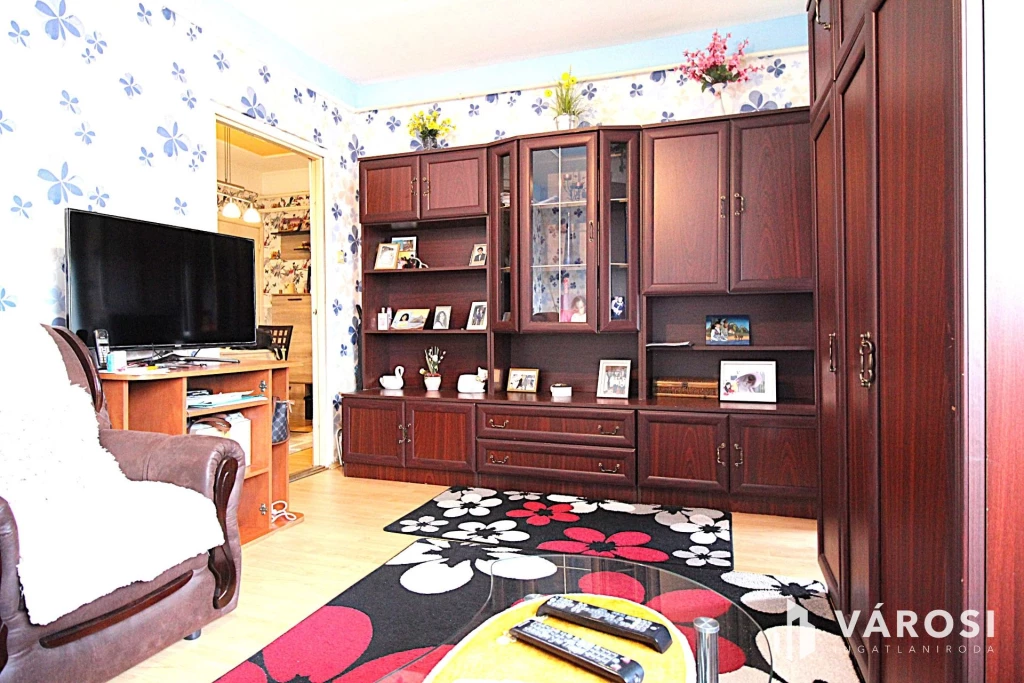 c3-1-name c2-20-name, Salgótarján