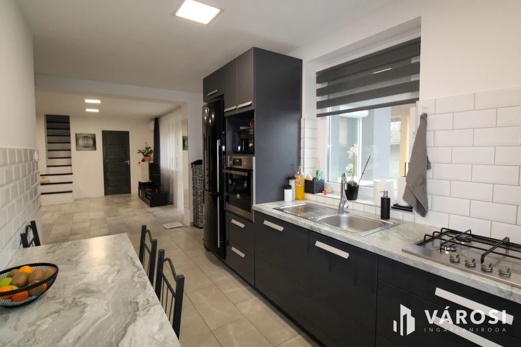 Modern családi ház eladó Szegeden