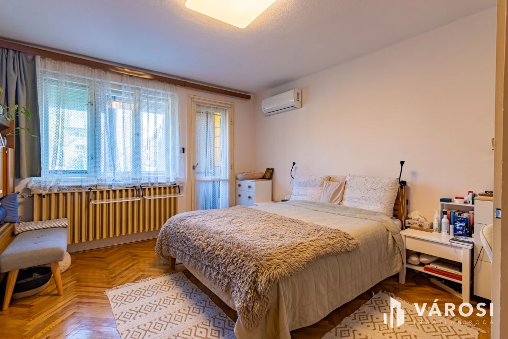 For sale semi-detached house, Budapest III. kerület, Óbuda