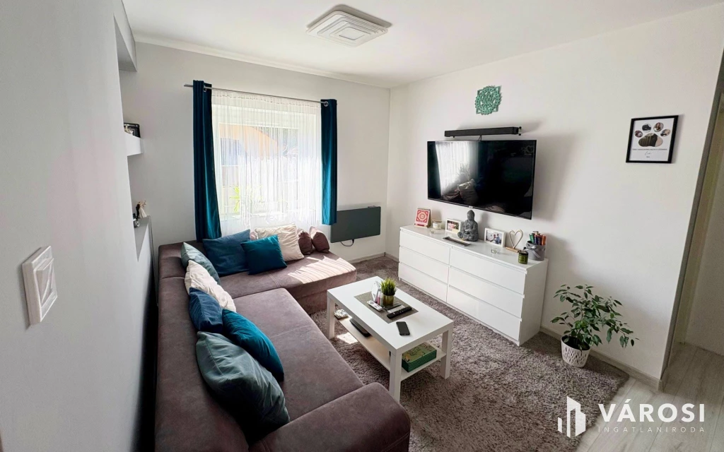 c3-1-name c2-2-name, Salgótarján