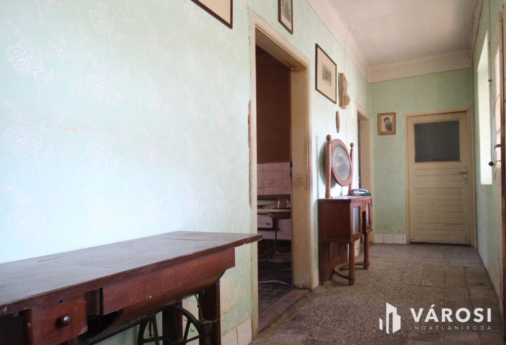 For sale house, Kazár