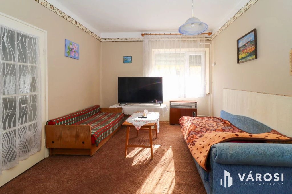 c3-1-name c2-1-name, Újkígyós