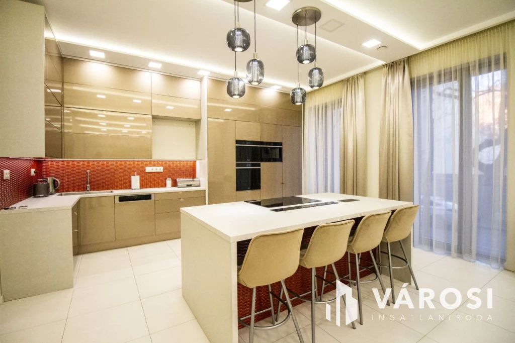 Páratlan luxus és high-tech kényelem Szeged szívében