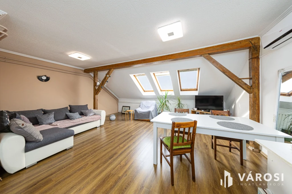 For sale brick flat, Szeged, Felsőváros