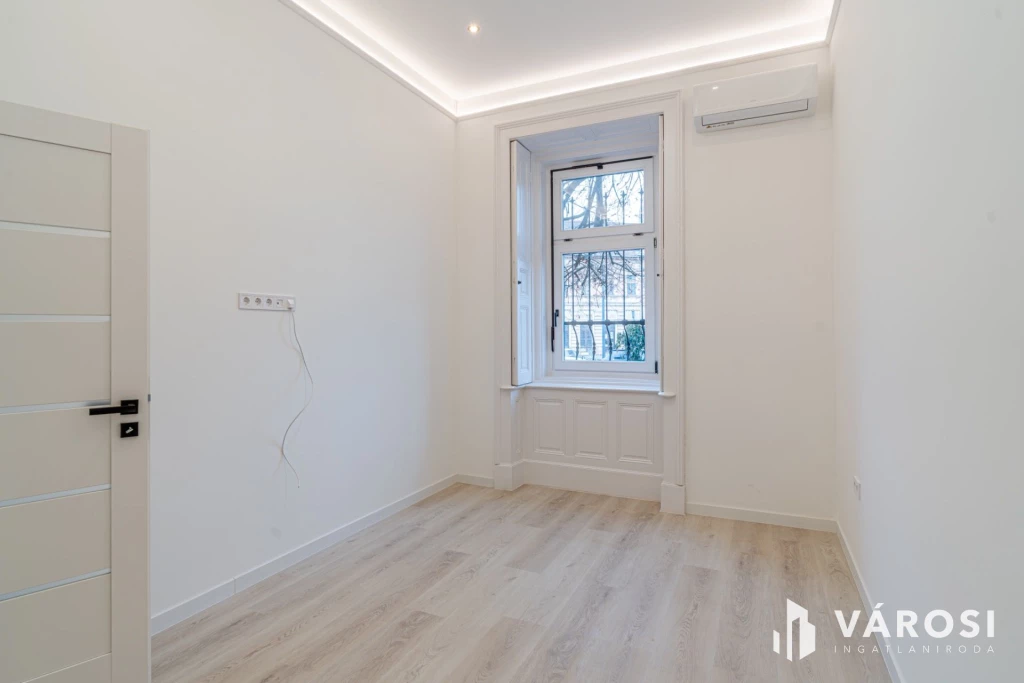 Akár lakni akár befektetni Vásárhely belvárosában 03