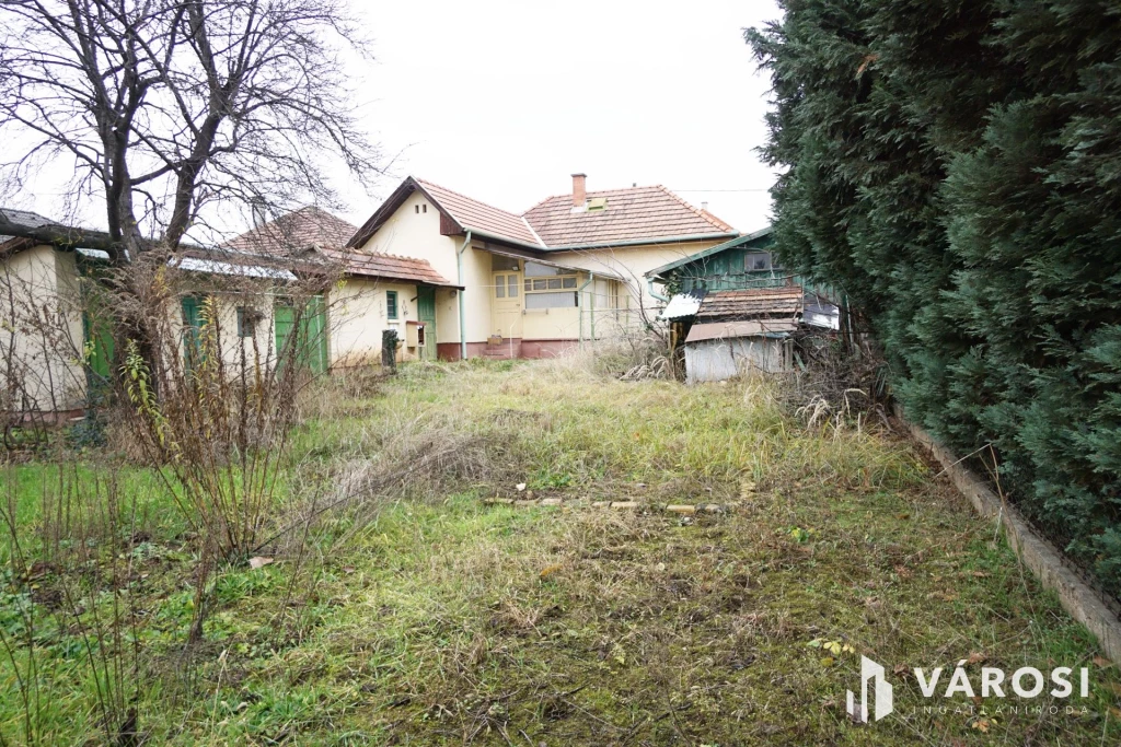 For sale house, Budapest XVIII. kerület, Újpéteritelep