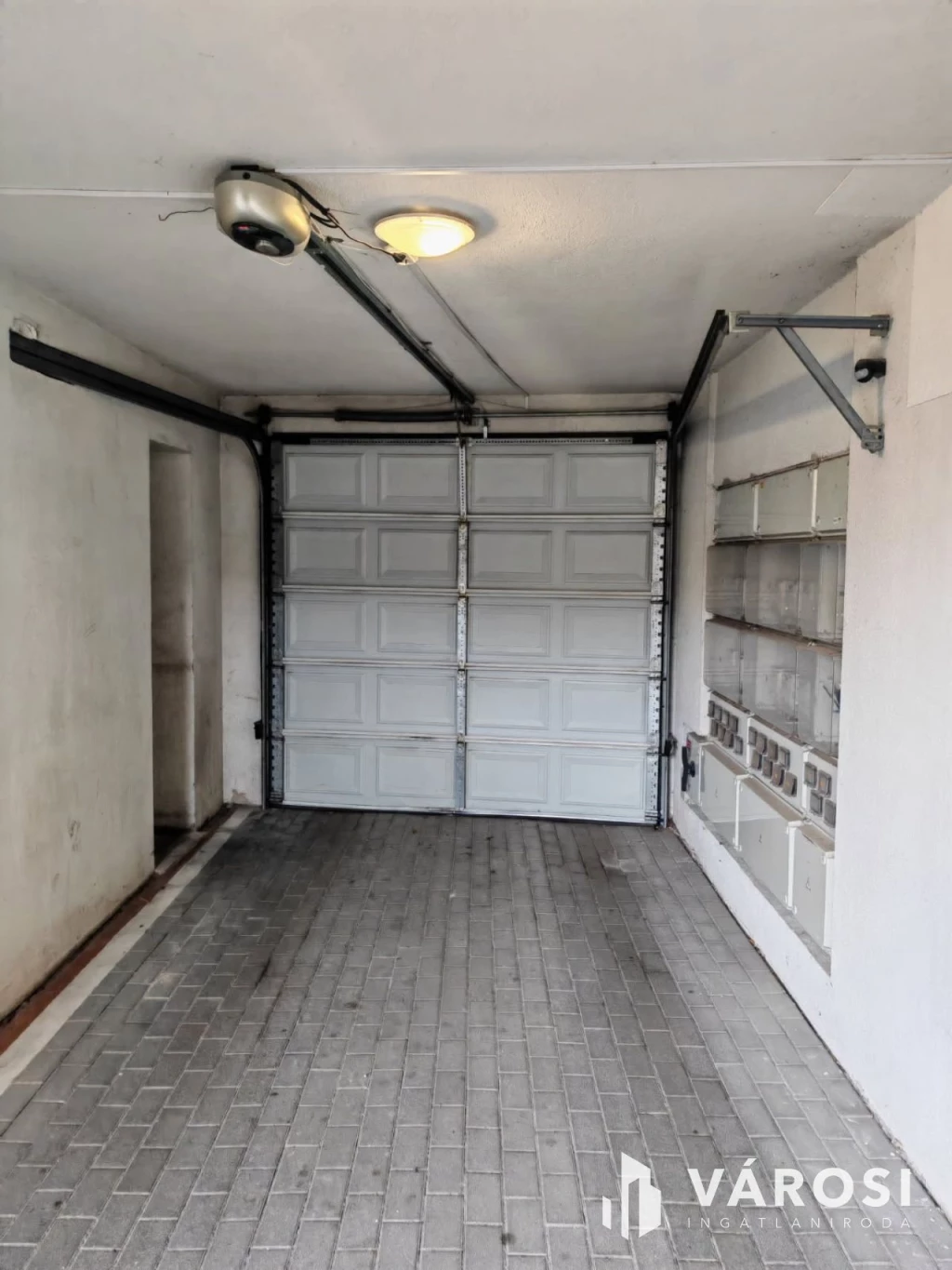 c3-1-name c2-74-name, Szeged, Szeged Belváros