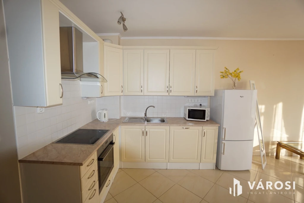 c3-2-name c2-19-name, Győr, Révfalu