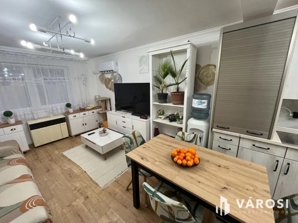 Debreceni Szépen Felújított Ikerház!